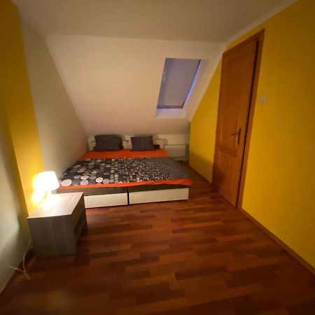 Mimi Apartman Apartment Gyula Exterior photo
